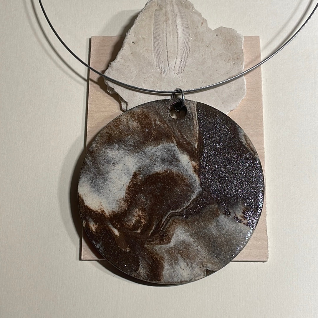 marbled necklace