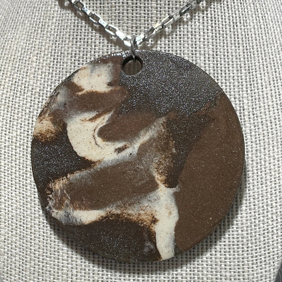 marbled necklace